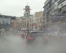 Центр Киева затопило кипятком (фото)
