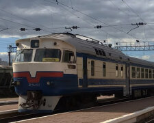 ЧП на железной дороге: "Укрзализныця" сделала срочное обращение