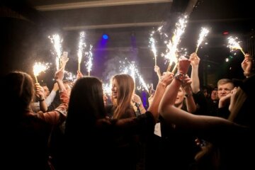 partyinfo_5a2aca6b0095c