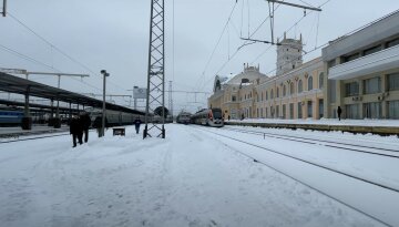 зима, вокзал, Харків, поїзд