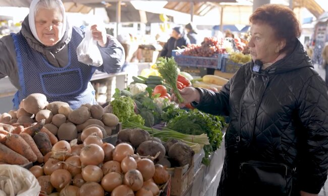Дефіцит продуктів у Львові