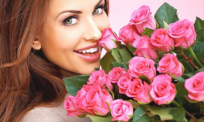 женщина букет цветы