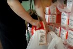 Безкоштовні продукти для ВПО в Одесі та області