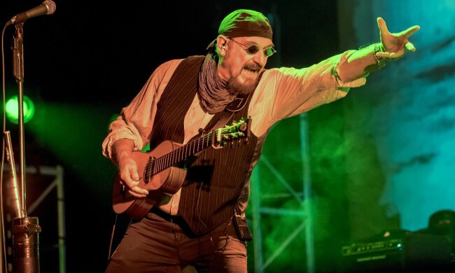 mc-ent-review-musikfest-jethro-tull-20170808