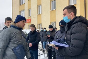 14 грудня представники Нацкорпусу провели перформанс під «Львівгазом»