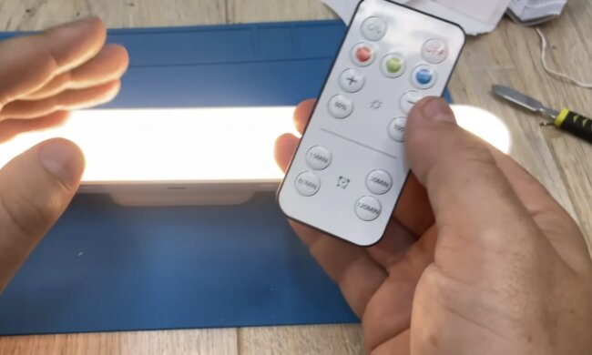 Графік відключення світла в Дніпропетровській області на 26 листопада