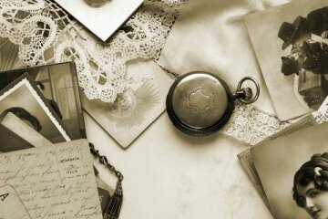 vintazh_retro_sepiya_fon_grafii_karta_tuz_chasy_kruzhevo_otkrytki_5072x4010