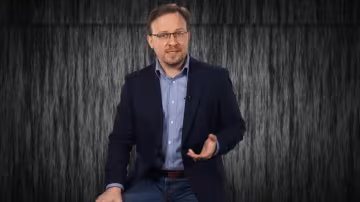 Олексій Толкачов пояснив, чому найближчим часом не буде вторгнення РФ: «Стратегія Кремля зовсім в іншому»