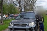 У мотлох п'яний водій вилетів на тротуар у Харкові, фото: "зніс огорожу і..."