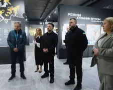 Оновлена експозиція, унікальні документи та інтерактивні простори: Президент України відвідав Національний музей «Чорнобиль»