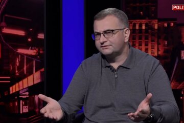 "Налоговая и таможня воруют 15 млрд. в месяц": Атаманюк раскрыл украинцам глаза на масштабы хищений