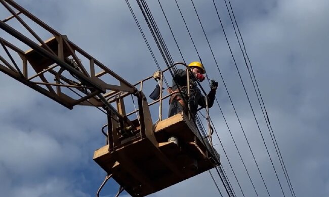 Графіки відключення світла у Сумській області на 11 грудня