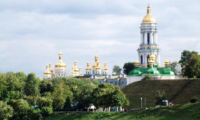 крещение руси церковь киев