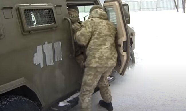 "Хотел отпраздновать Рождество в Украине": россиянин пересек границу и спрятался в снегу, видео