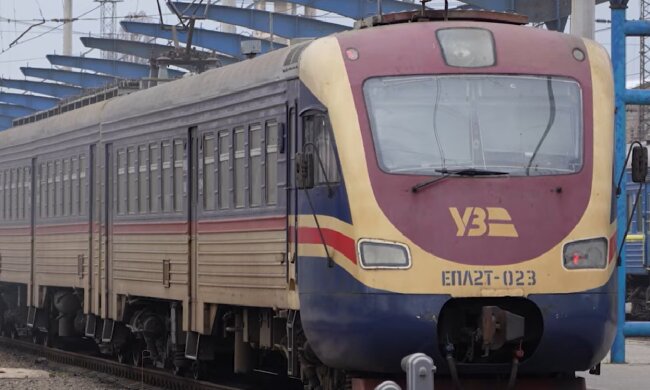 новий графік руху поїздів з Дніпра