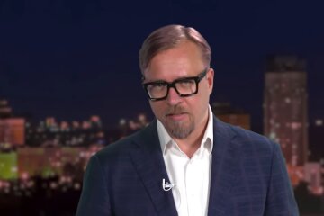 Політолог Борис Тизенгаузен пояснив, яким чином Лукашенко хоче отримати гроші від рф