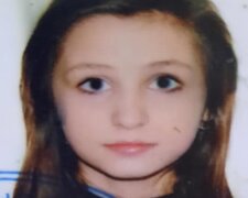 В Днепре пропала без вести 13-летняя девочка: фото и особые приметы