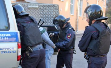 полиция россия задержание