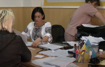 Безкоштовні продукти для ВПО та пенсіонерів в Одесі
