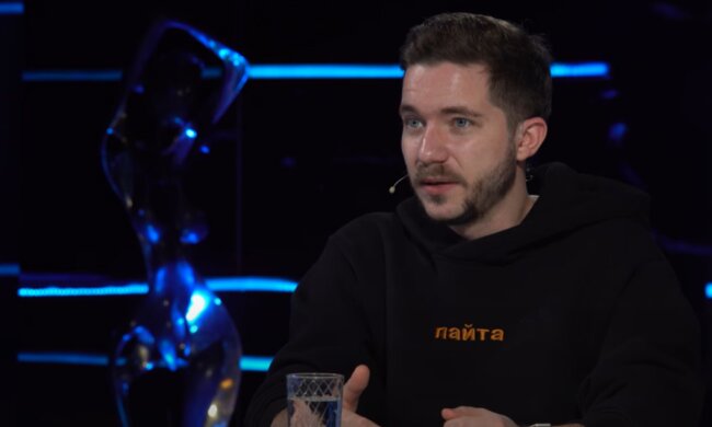 Олег Саакян