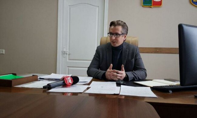 27999994_2054834171199404_102783700_o