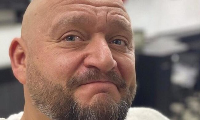 Скандальный Добкин засветился с запрещенным символом на груди: "Будет всегда"