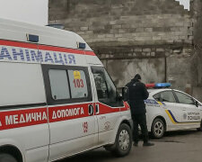 Машины столкнулись на Днепропетровщине, фото: "В результате семья с ребенком…"