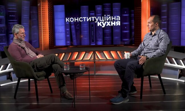 Бутусов пояснив, чому будь-яке намагання української влади регулювати ЗМІ є помилкою