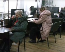 Грошова допомога для пенсіонерів у Харківській області
