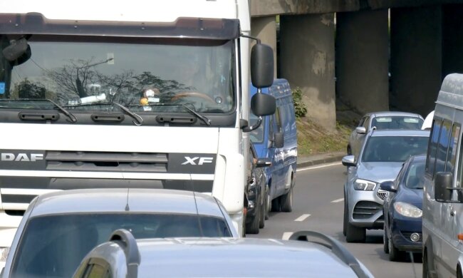Ограничение движения транспорта в Виннице