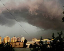Неистовая стихия надвигается на Киев, синоптики сделали срочное предупреждение: "грозы, шквалы и..."