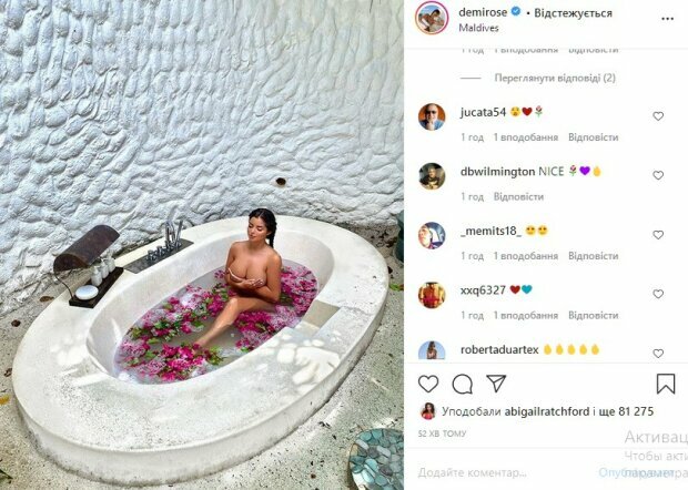 Полностью раздетая Деми Роуз ошеломила размером бюста и пробудила страсть: "Вот это навыки!"