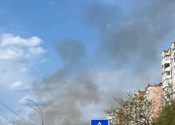 Сильный дым поднялся над Киевом, фото: стала известна причина