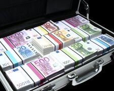 евро, чемодан, деньги