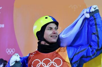 Україна здобула першу медаль Олімпіади-2022: кадри тріумфального стрибка нашого спортсмена