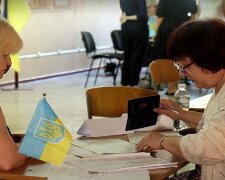 Гуманитарная помощь для пенсионеров в Днепропетровской области