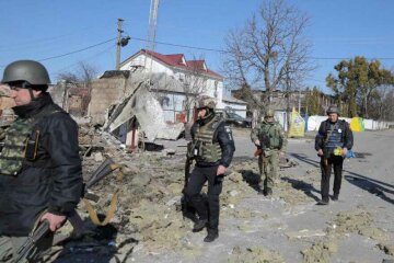 Российские войска уничтожили склад лекарств на космическую сумму: детали беды под Киевом
