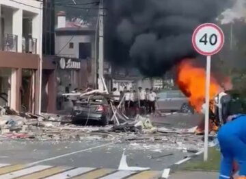 Мощный взрыв прогремел в гостинице, людей достают из-под завалов: кадры ЧП на курорте в РФ