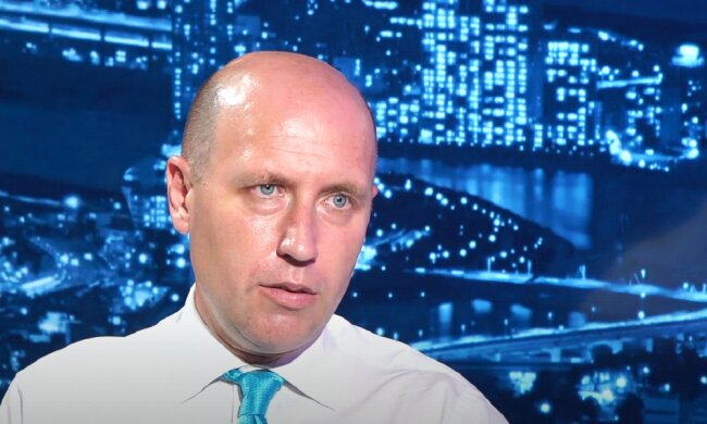 Не думаю, что Китай даст деньги напрямую - Бизяев