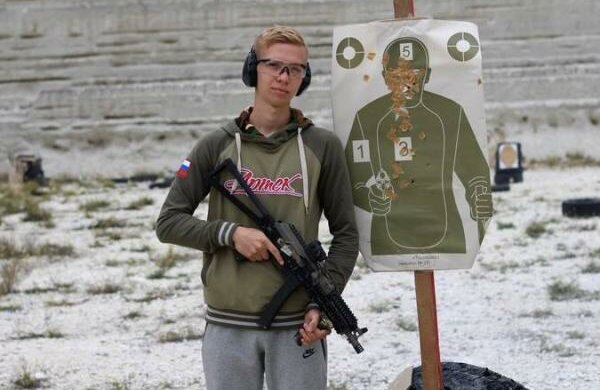 Владислав Росляков