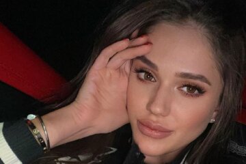 Ульянова из "Холостяка" в бикини показала идеальное тело: "Слишком уже"