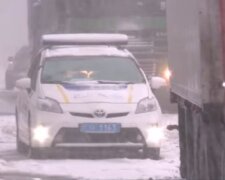 Негода з новою силою обрушиться на Одесу 8 грудня: "сніг ,ожеледь і штормовий вітер"