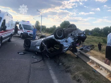 Трагедия в Днепре: в серьезном ДТП оборвалась жизнь годовалого ребенка, кадры с места аварии