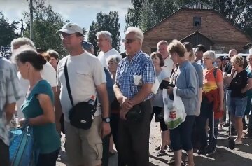 Безкоштовні продукти для ВПО та пенсіонерів у Запорізькій області