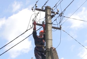 Графіки відключення світла у Запоріжжі на 24 квітня