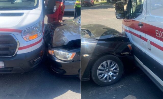 В Одессе скорая попала в аварию из-за автохама, фото: "Спешила на вызов"