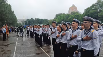 Курсант, що виконав гімн України в Криму, судиться з військовим керівництвом