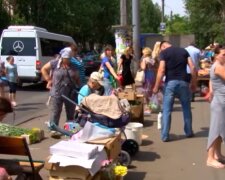 В Одессе снесут стихийный рынок, а торговцев разгонят: что будет на его месте