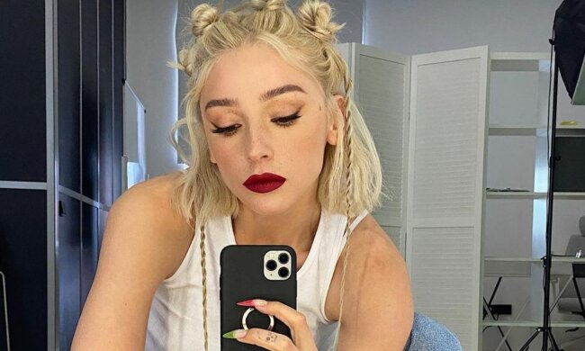 настя ивлеева