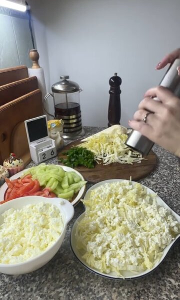 салат з пекінською капустою